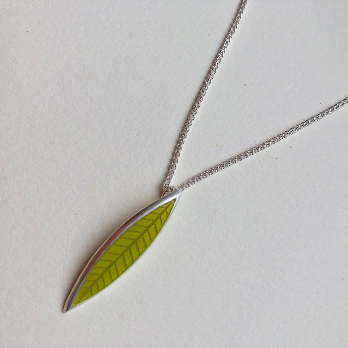 Lime enamel 'leaf' pendant (HSL5L)