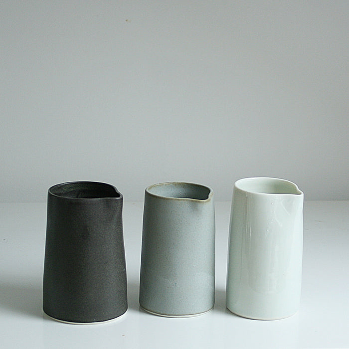 Pourer, porcelain, satin-matt dark grey (RH14)