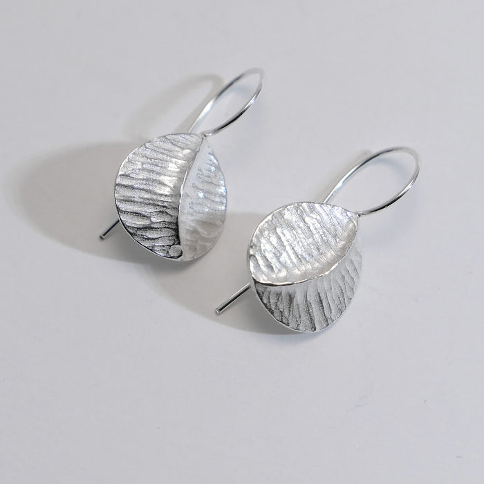 Silver 'leaf' earrings (FH464C)