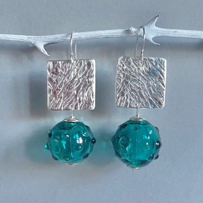Earrings, hammered silver, hollow glass beads (UAP375)